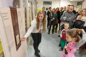 Zgodba za sedanjost Ane Frank 8